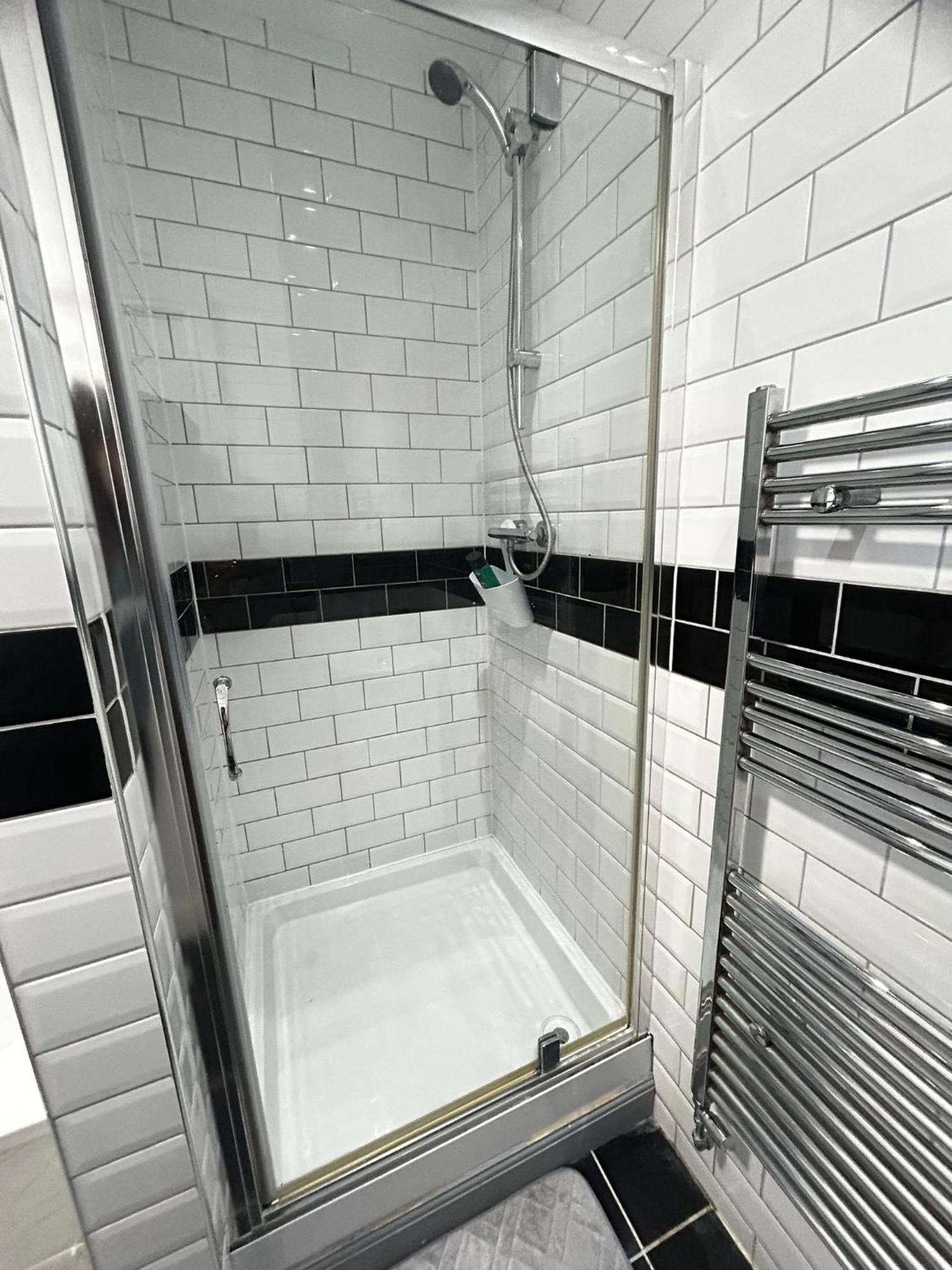 Lovely 5Br Home In Manchester. Close To The City エクステリア 写真