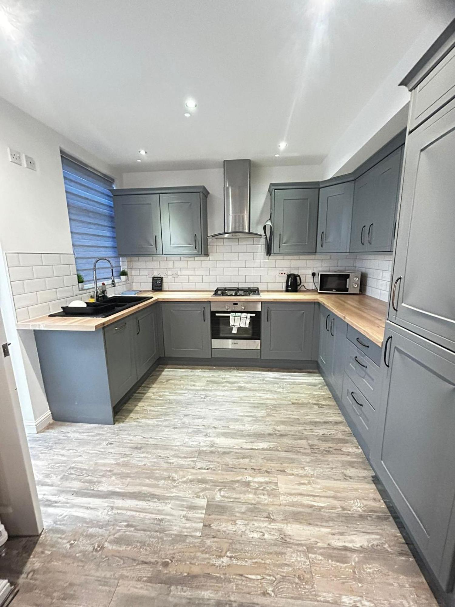 Lovely 5Br Home In Manchester. Close To The City エクステリア 写真